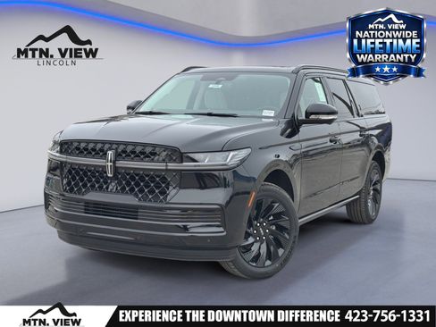 New 2026 Lincoln Navigator L Reserve w/ Jet Appearance Package image 1