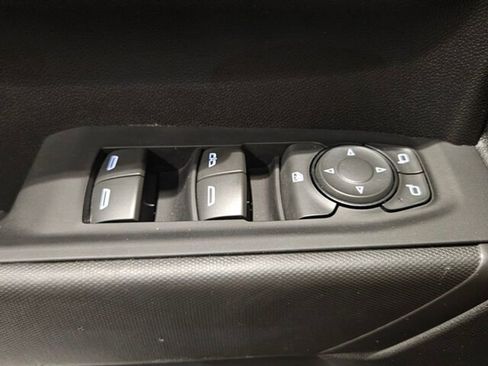 Used 2022 Chevrolet Silverado 1500 Custom image 16