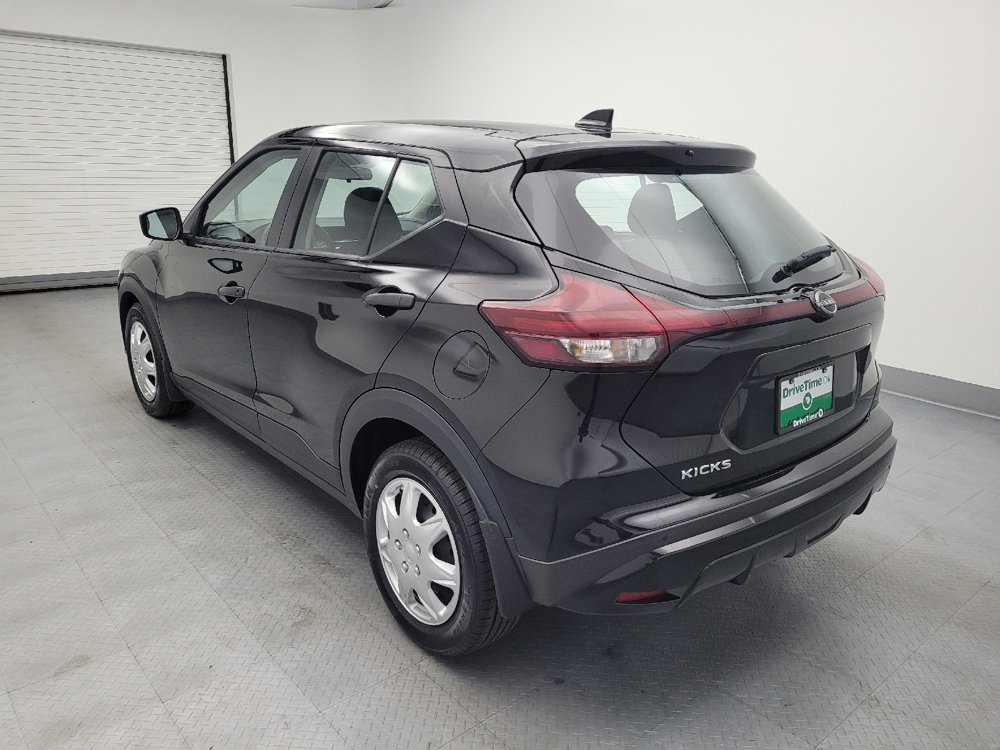 Used 2023 Nissan Kicks S FWD image 5