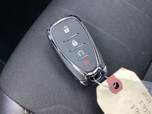 Used 2021 Chevrolet Trax LT w/ Driver Confidence Package image 31