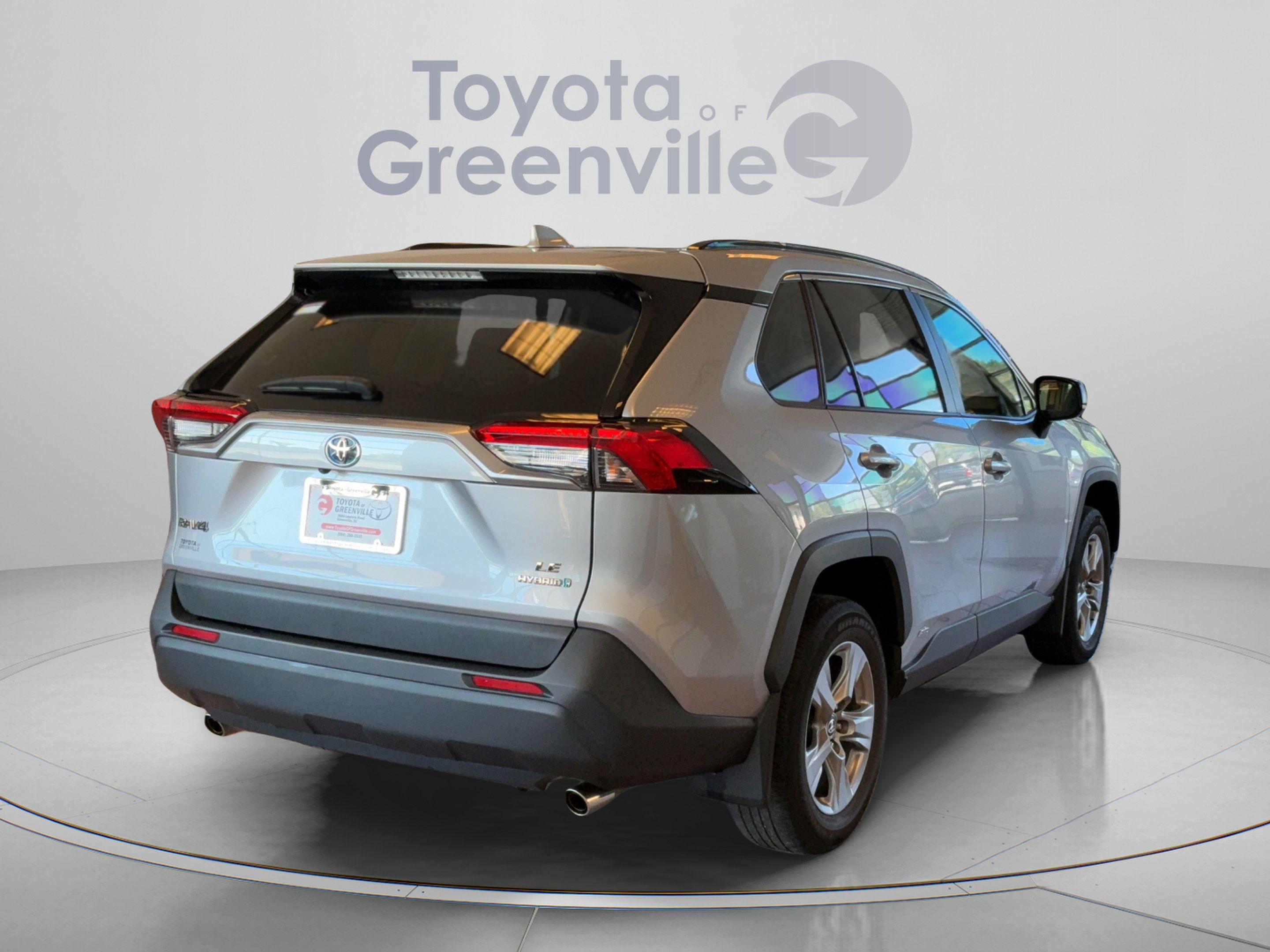 Certified 2024 Toyota RAV4 LE AWD/4WD image 6