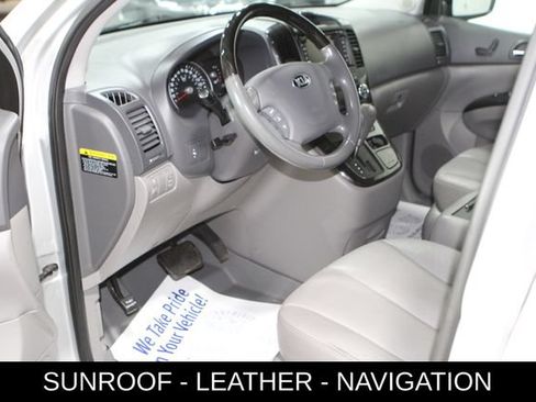 Used 2014 Kia Sedona EX w/ Navigation Package FWD image 14