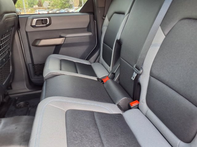 Used 2023 Ford Bronco Black Diamond AWD/4WD image 7