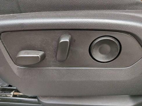 Used 2022 GMC Sierra 1500 AT4 w/ AT4 Premium Package image 14