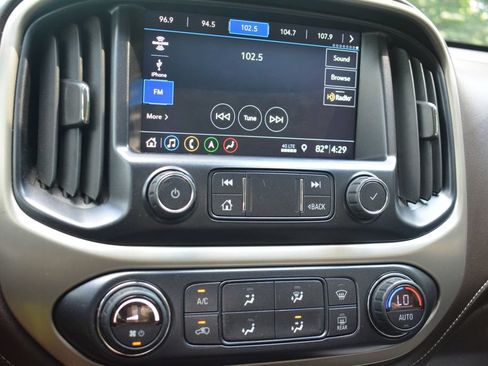Used 2021 GMC Canyon Denali AWD/4WD image 16