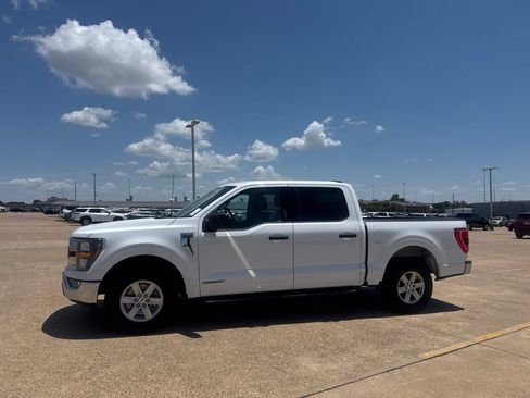 Used 2023 Ford F150 XLT w/ Equipment Group 301A Mid RWD image 12