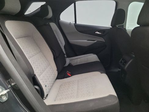 Used 2022 Chevrolet Equinox LS AWD/4WD image 19
