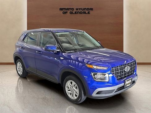 New 2026 Hyundai Venue SE image 8
