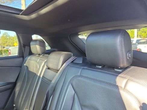 Used 2019 Lincoln Nautilus Reserve image 15