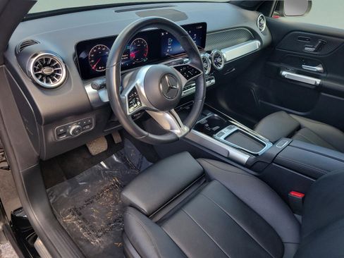 Certified 2024 Mercedes-Benz GLB 250 image 22