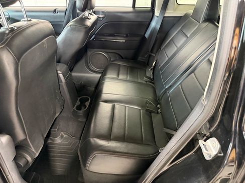Used 2012 Jeep Patriot Limited w/ Sun/Sound Group AWD/4WD image 21