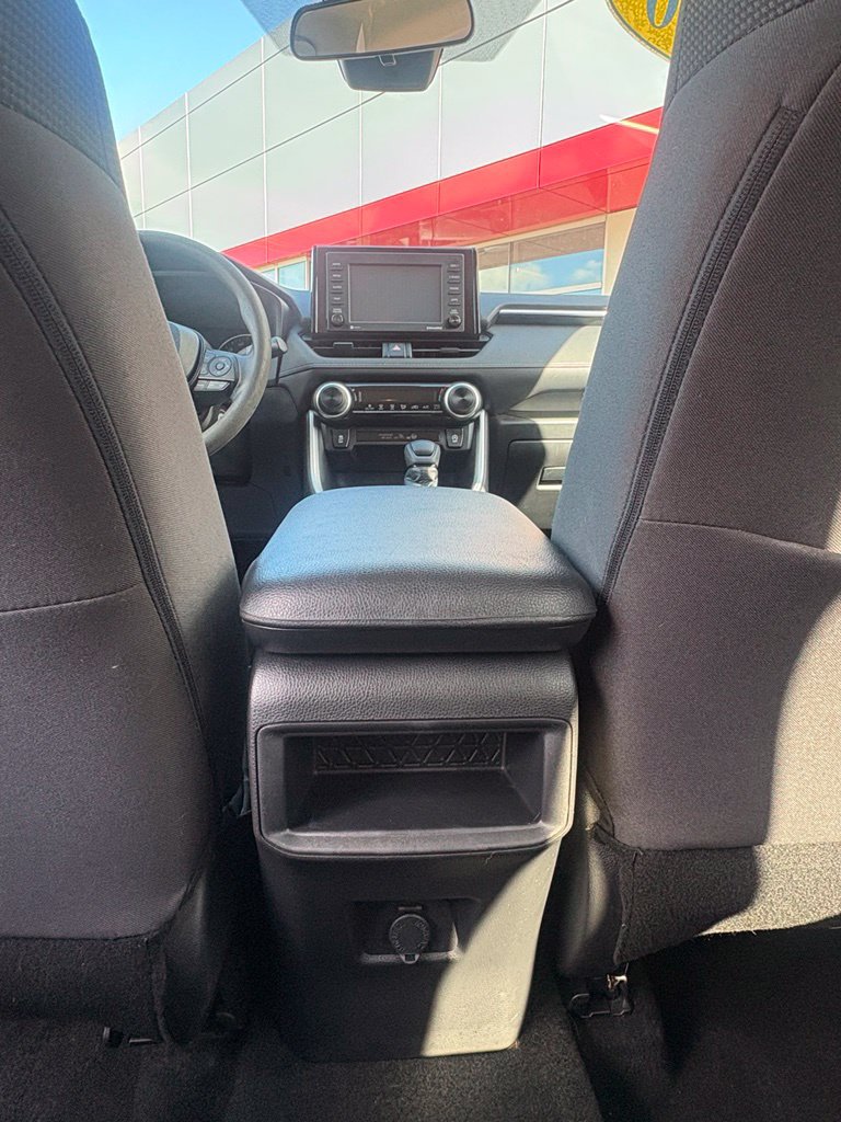 Used 2020 Toyota RAV4 LE w/ All Weather Liner Package AWD/4WD image 40