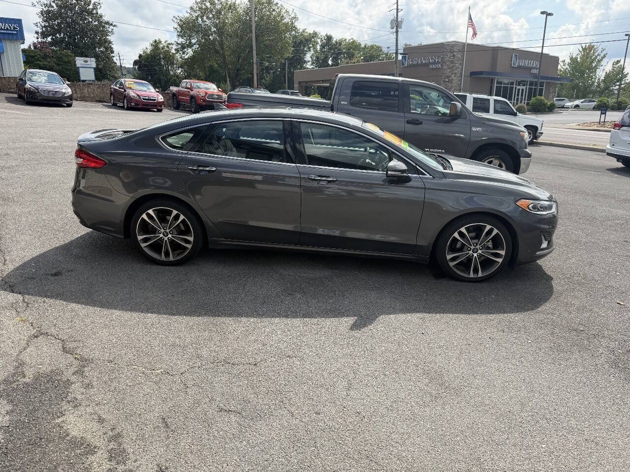 Used 2019 Ford Fusion Titanium AWD/4WD image 1