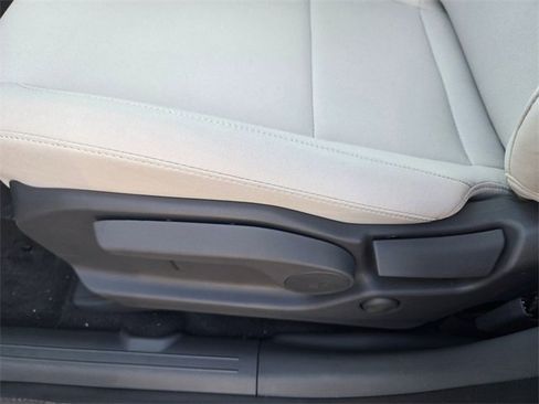 New 2026 Hyundai Santa Fe SE image 12