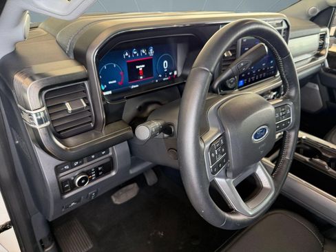Certified 2024 Ford F250 Lariat w/ Lariat Ultimate Package AWD/4WD image 4