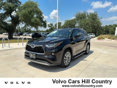 Used 2021 Toyota Highlander Platinum
