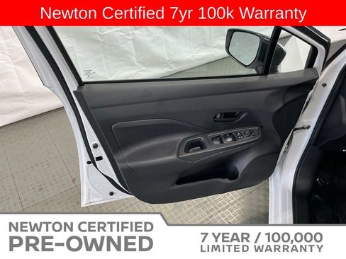 Used 2025 Nissan Versa S w/ Trunk Package FWD image 31