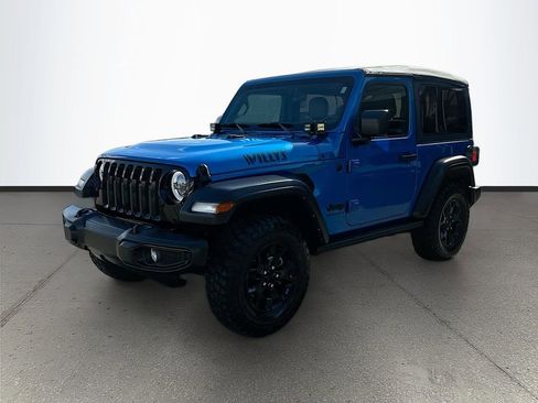 Used 2023 Jeep Wrangler Sport AWD/4WD image 3