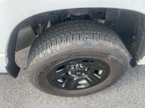 Used 2025 RAM 1500 Tradesman AWD/4WD image 12