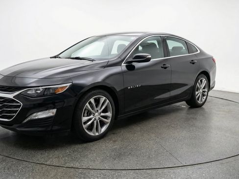Used 2024 Chevrolet Malibu LT FWD image 3