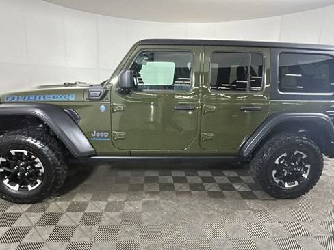 Used 2024 Jeep Wrangler Unlimited Rubicon 4xe AWD/4WD image 5