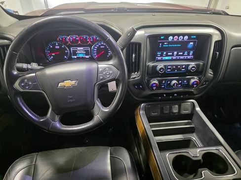 Used 2018 Chevrolet Silverado 1500 LTZ w/ Sport Package AWD/4WD image 14