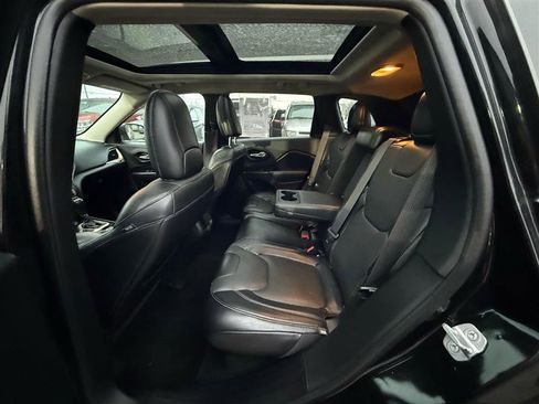 Used 2014 Jeep Cherokee Limited image 24