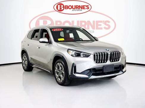 Used 2025 BMW X1 xDrive28i AWD/4WD image 1