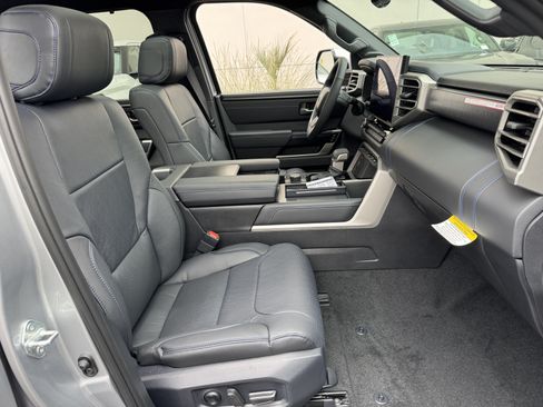 New 2026 Toyota Tundra Platinum AWD/4WD image 8
