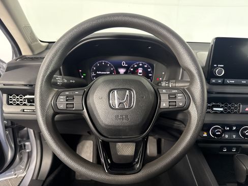 Used 2025 Honda Accord SE image 24