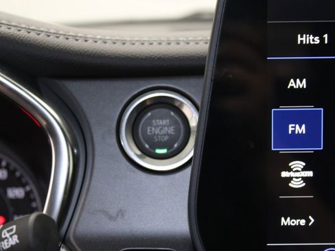 New 2025 Chevrolet Blazer LT w/ Midnight/Sport Edition image 38