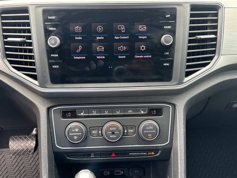 Used 2019 Volkswagen Atlas SE FWD image 31