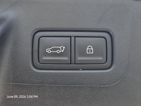 Used 2026 Hyundai Santa Fe SEL FWD image 18