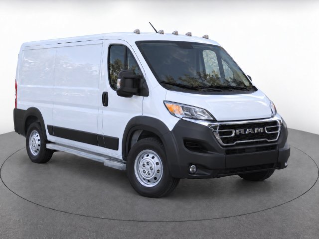 Used 2025 RAM ProMaster 2500 w/ U-Haul Equipment Group FWD image 2