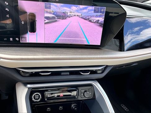 Certified 2025 Audi Q5 Premium Plus image 16