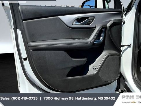 Used 2022 Chevrolet Blazer LT image 17