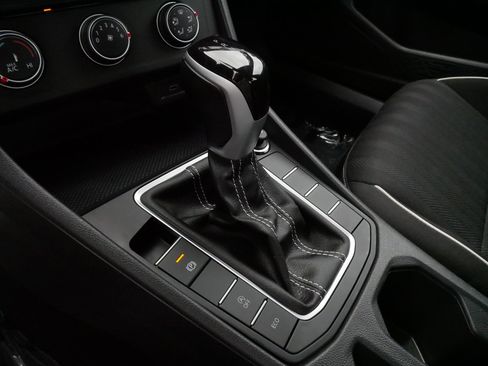 Certified 2023 Volkswagen Jetta Sport FWD image 24