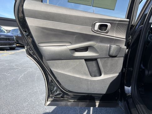 Used 2023 Kia Sorento S w/ Panoramic Sunroof Package FWD image 20