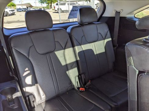 Used 2022 Kia Sorento S w/ Panoramic Sunroof Package AWD/4WD image 23
