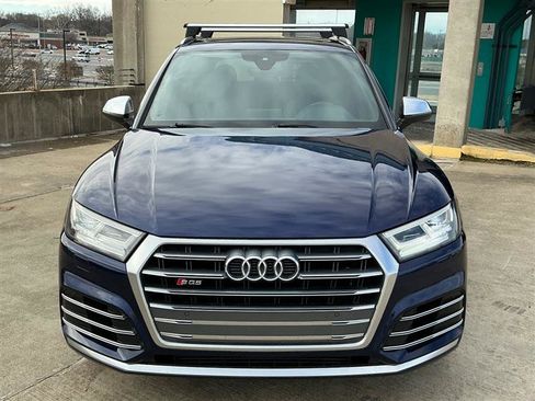 Used 2018 Audi SQ5 Premium Plus w/ S Sport Package image 11