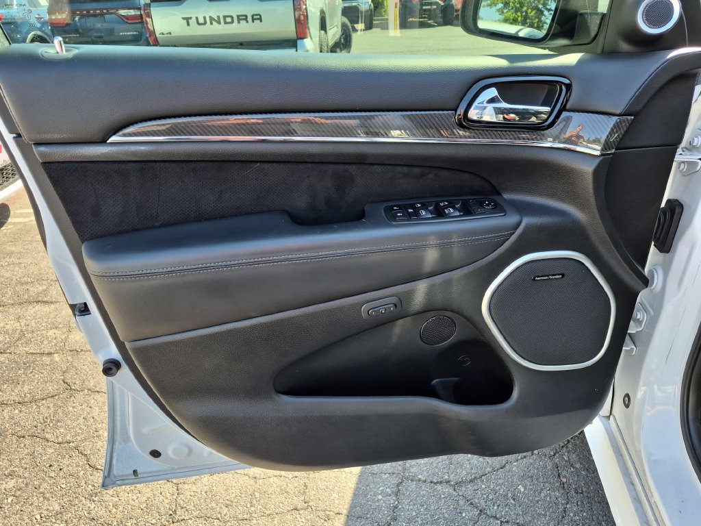 Used 2019 Jeep Grand Cherokee SRT AWD/4WD image 11