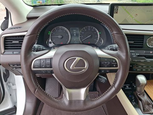 Used 2019 Lexus RX 350L AWD image 20