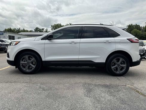Used 2022 Ford Edge SEL w/ Sport Appearance Package image 9