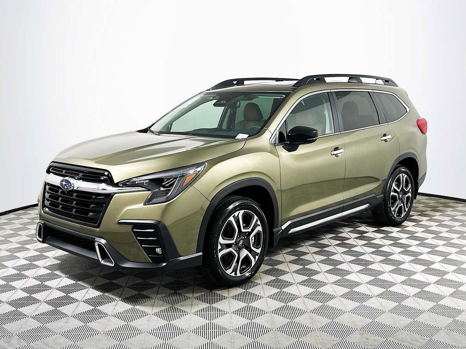 New 2026 Subaru Ascent Touring w/ Popular Package #1 AWD/4WD image 3