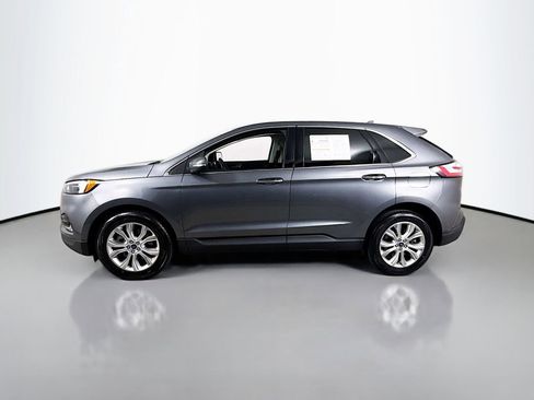 Certified 2022 Ford Edge Titanium AWD/4WD image 4