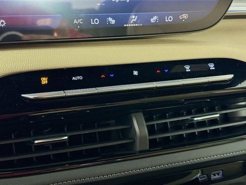 New 2026 Buick Enclave Preferred image 17