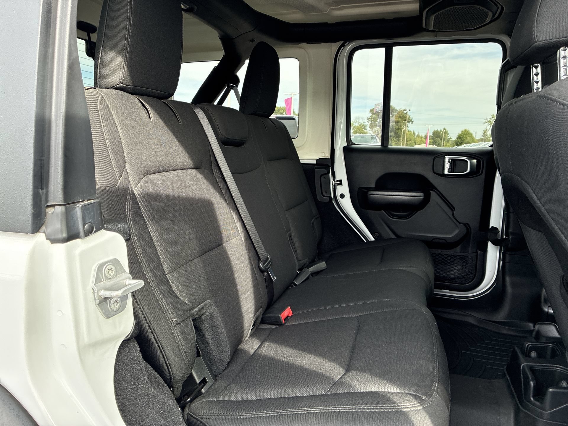 Used 2020 Jeep Wrangler Unlimited Sport S AWD/4WD image 34