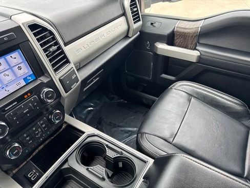 Used 2019 Ford F450 Lariat w/ Chrome Package AWD/4WD image 37