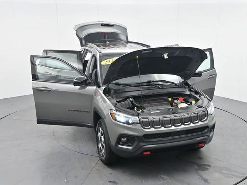 Used 2022 Jeep Compass Trailhawk w/ Trailhawk Convenience Group image 41