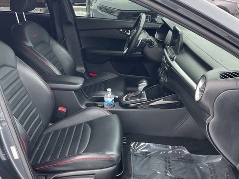 Used 2021 Kia Forte GT image 7